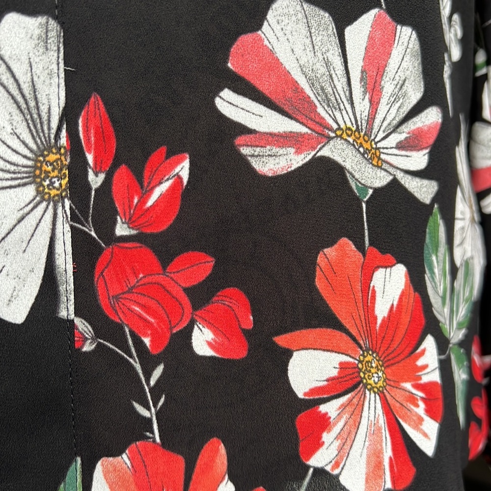 Express Blouse NWOT - Picture 8 of 10
